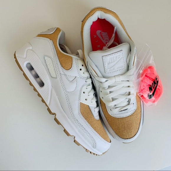 Nike Air Max 90 - Picture 7 of 9